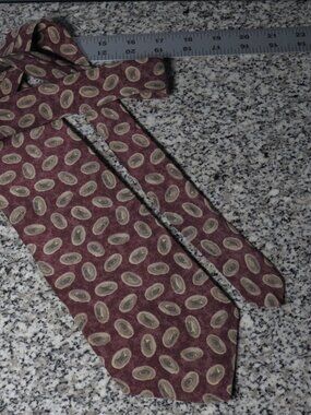 Clubfellow  Necktie  100% Italian Silk